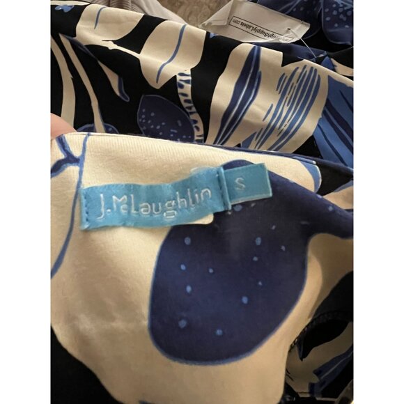 J. McLaughlin Dress Size Small Blue Catalina Cloth Large Floral Pattern 3/4 Slee - Picture 5 of 5